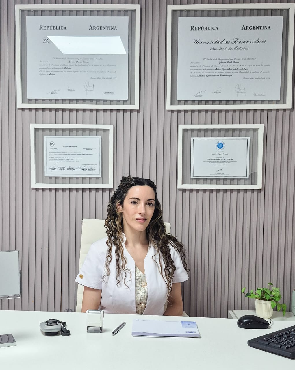 Dra. Emma Yanina dermatóloga en Neuquén